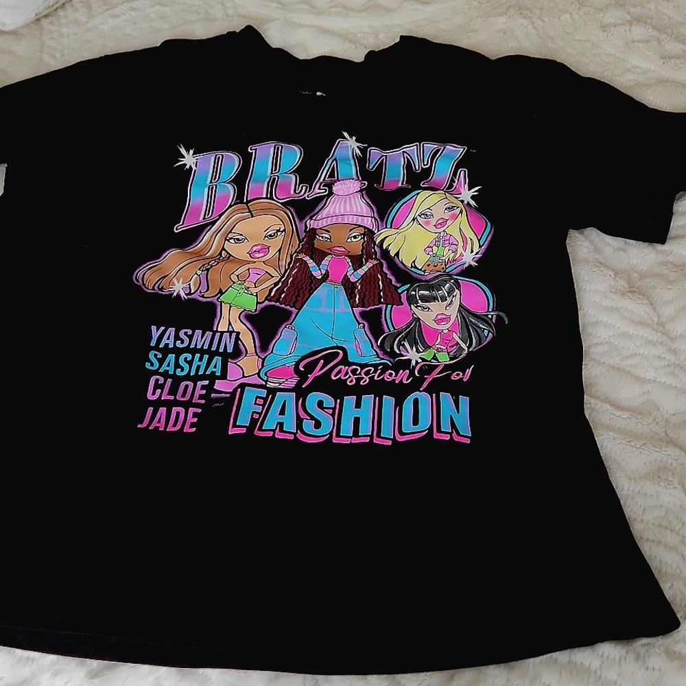 Girls larg tee shirt